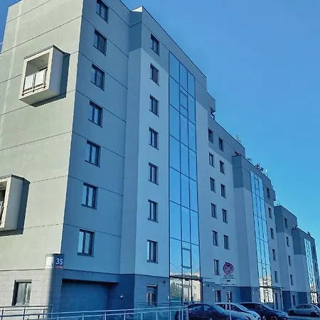 Capital Towers - Apartament Green W Centrum Miasta Z Widokiem Na Rzeke I Park Апартаменти Ряшів