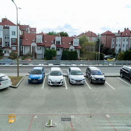 Capital Towers - Apartament Green W Centrum Miasta Z Widokiem Na Rzeke I Park Апартаменти