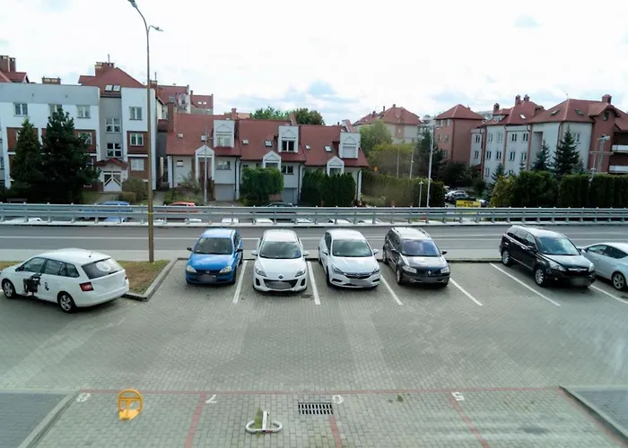 Capital Towers - Z Widokiem Na Rzeke I Park Apartment