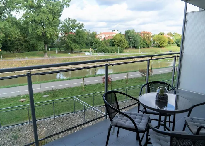 Appartement Capital Towers - Z Widokiem Na Rzeke I Park Rzeszów